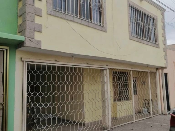 RENTA Ampliación margaritas atrás de Soriana Constitución